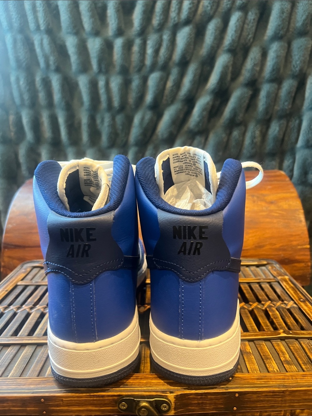 Nike Air Force 1 Mid White and Blue High-Top Sneakers 7.5 men/ 9 women - Picture 4 of 12